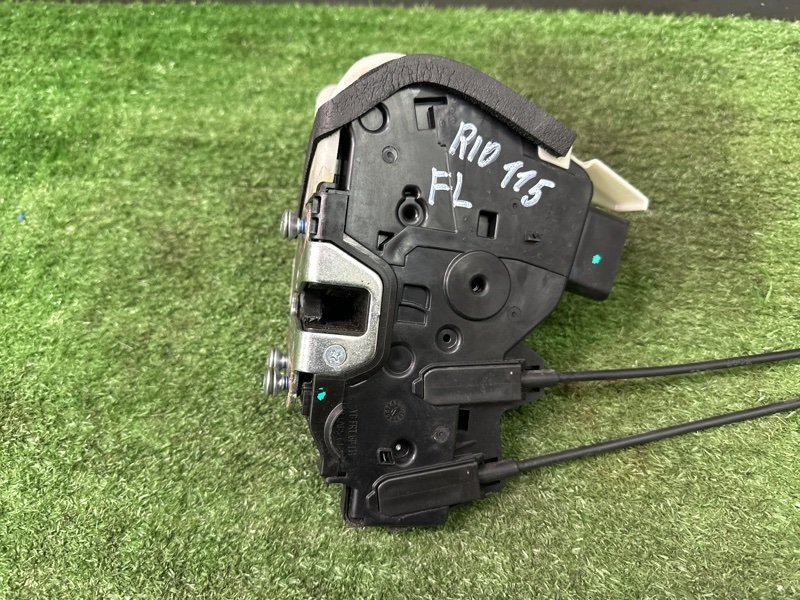 Замок двери Kia Rio 4 2018