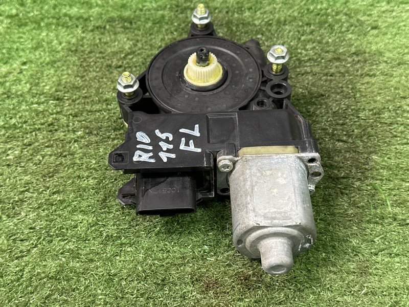 Мотор стеклоподъемника Kia Rio 4 2018