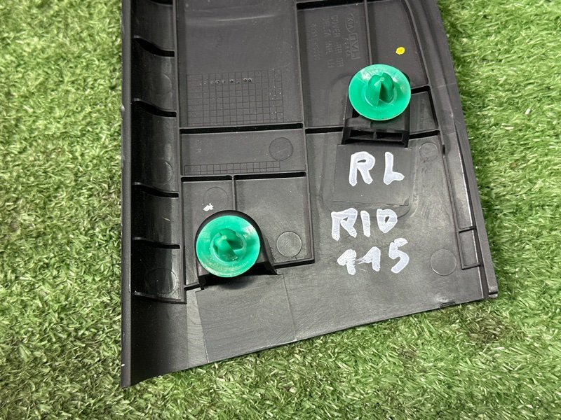 Накладка двери внутренняя Kia Rio 4 2018