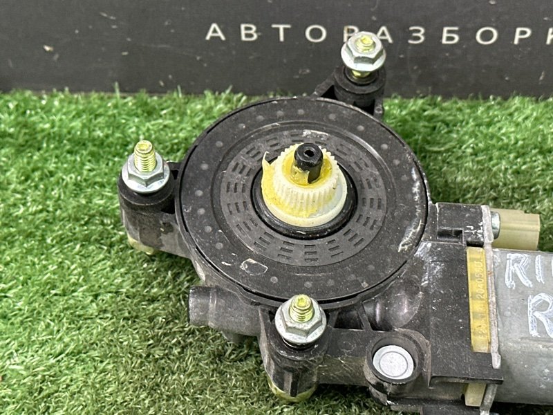 Мотор стеклоподъемника Kia Rio 4 2018