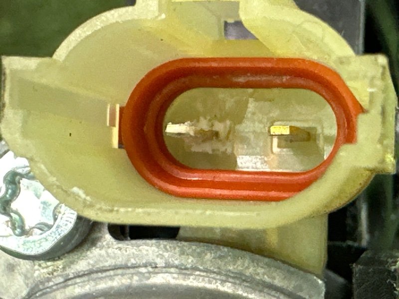 Мотор стеклоподъемника Kia Rio 4 2018