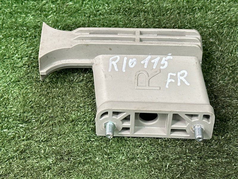 Направляющая стекла двери Kia Rio 4 2018