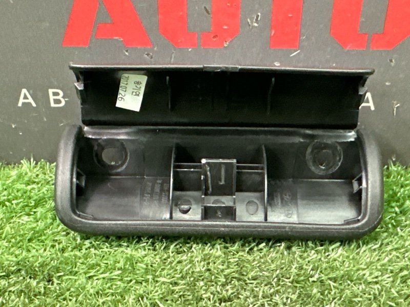 Ручка крышки багажника Kia Rio 4 2018