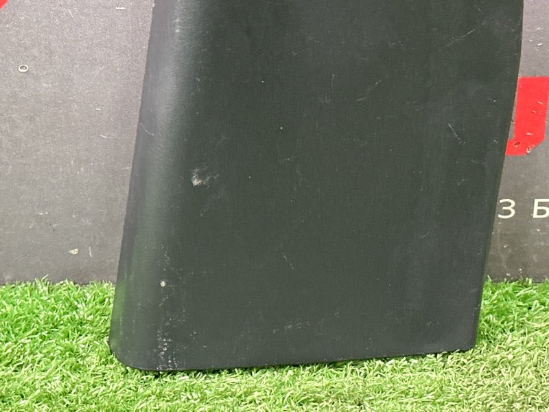 Накладка двери внутренняя Kia Rio 4 2018