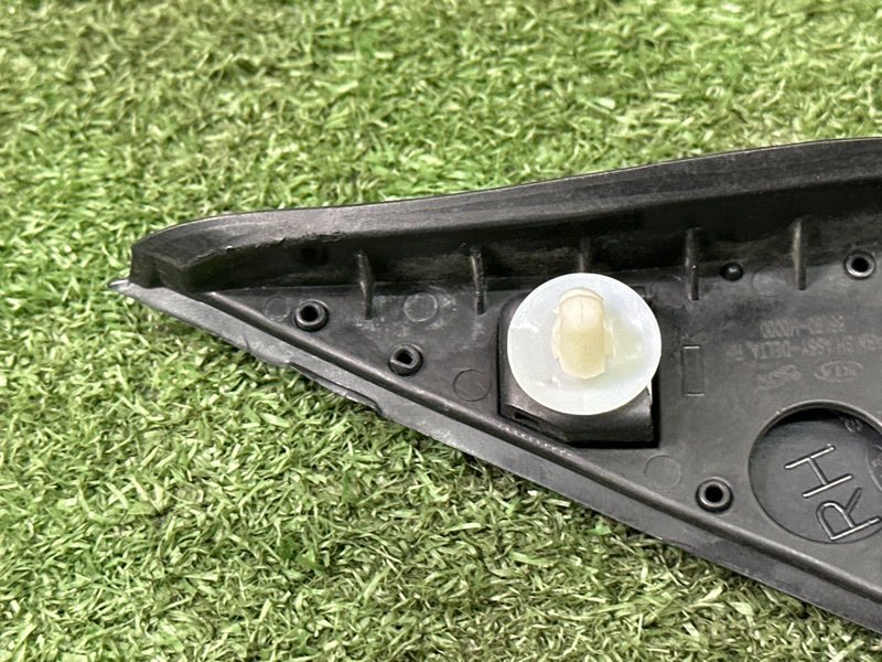 Накладка крыла Kia Rio 4 2018