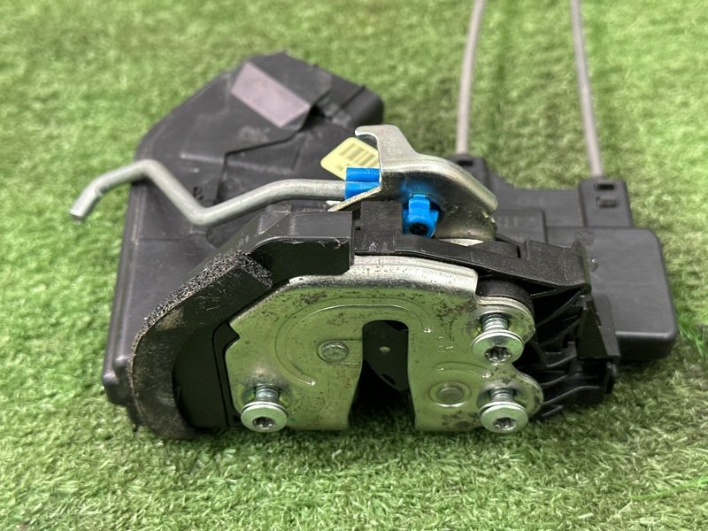 Замок двери Kia Rio 4 2018