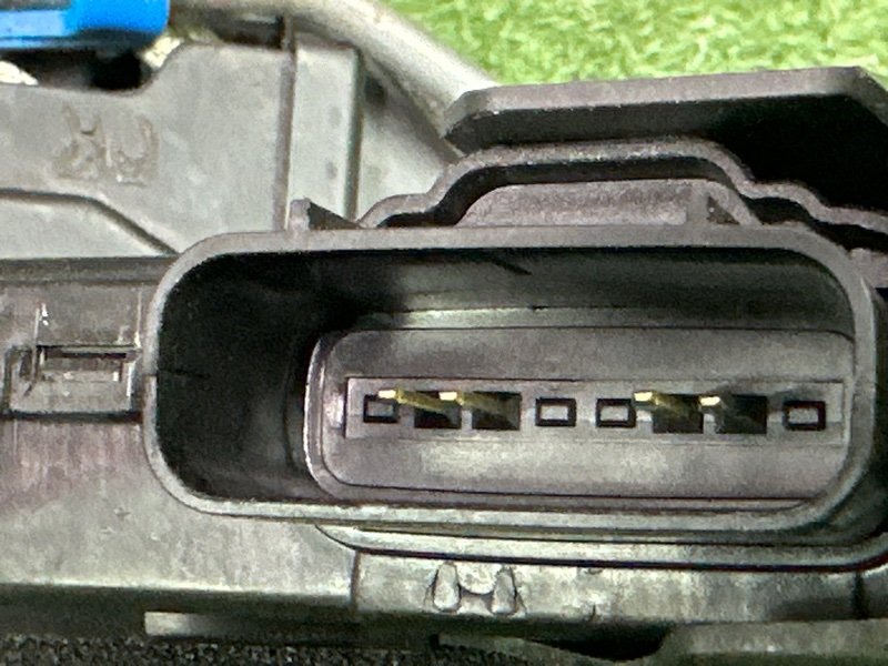 Замок двери Kia Rio 4 2018