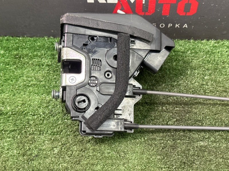 Замок двери Kia Rio 4 2018