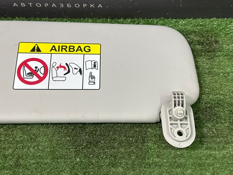 Козырек солнцезащитный Kia Rio 4 2018