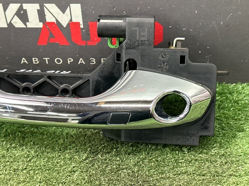 Ручка двери наружная в сборе Kia Rio 4 2018