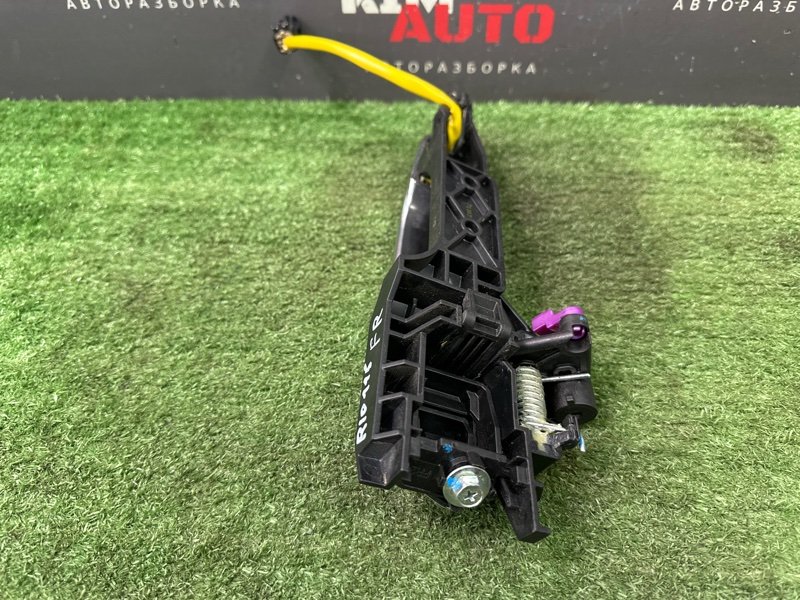 Ручка двери наружная в сборе Kia Rio 4 2018