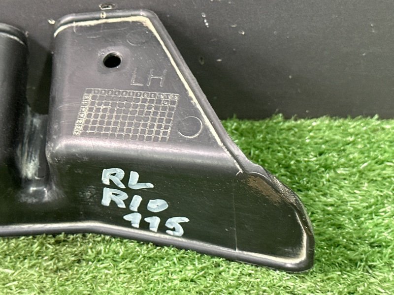 Аэродинамический щиток Kia Rio 4 2018