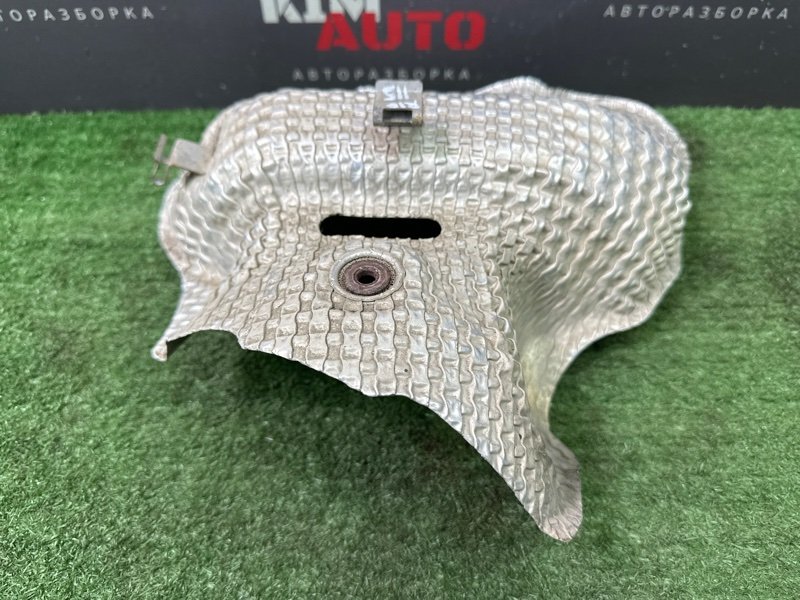 Тепловой экран выпускного коллектора Kia Rio 4 2018