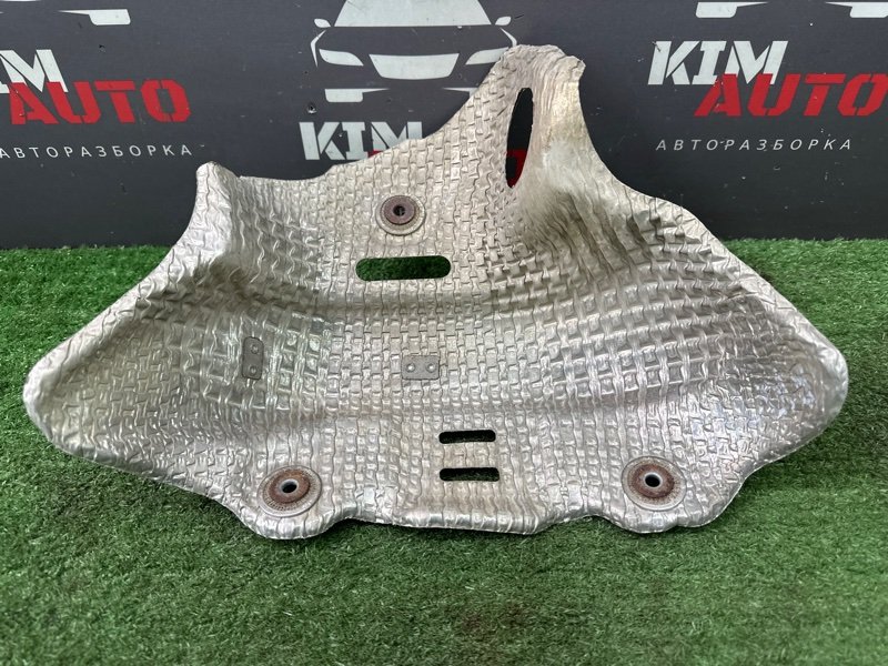 Тепловой экран выпускного коллектора Kia Rio 4 2018