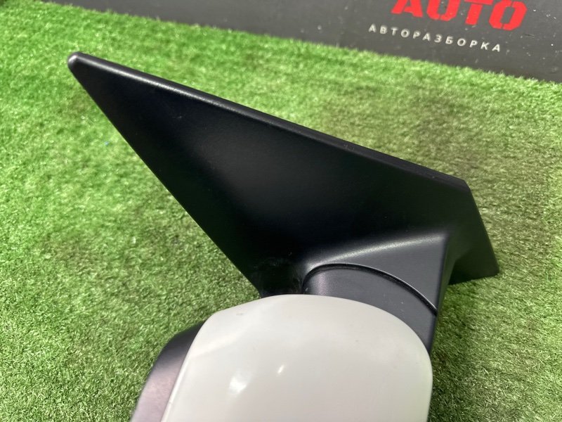 Зеркало заднего вида боковое Kia Rio 4 2018
