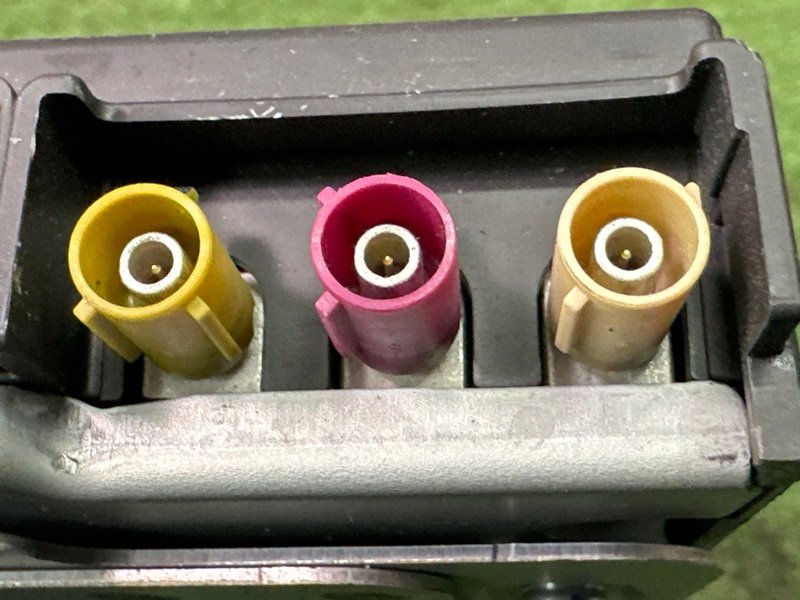 Блок антенны Глонасс Kia Rio 4 2018