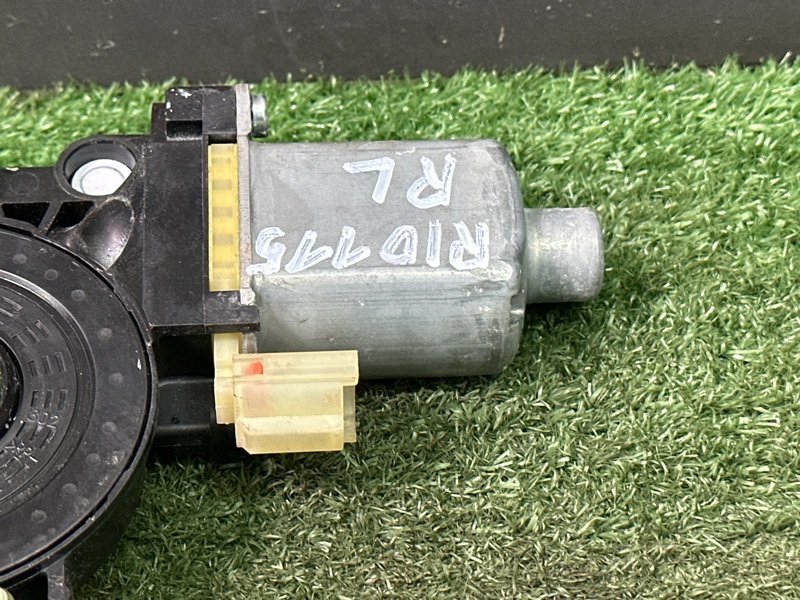 Мотор стеклоподъемника Kia Rio 4 2018