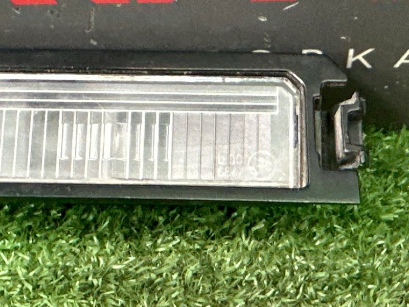 Плафон подсветки номера Kia Rio 4 2018