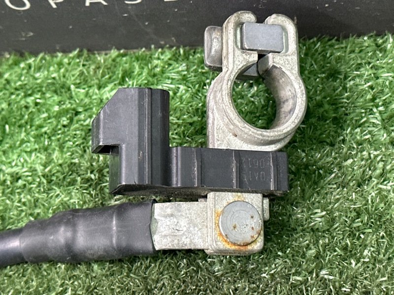 Минусовая клемма АКБ Kia Rio 4 2018