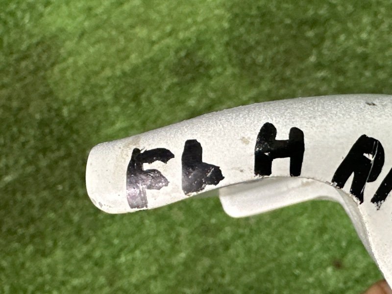 Петли двери Kia Rio 4 2018