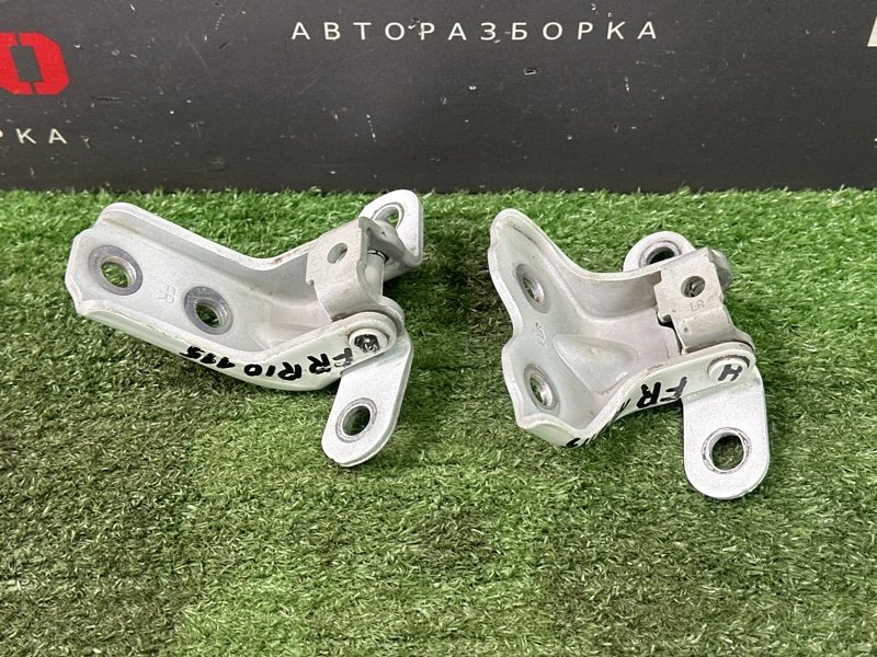 Петли двери Kia Rio 4 2018