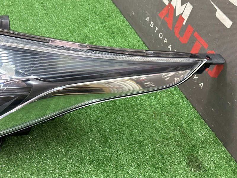 Фара Kia Rio 4 2018