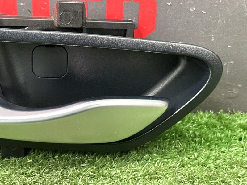 Ручка двери внутренняя Kia Rio 4 2018