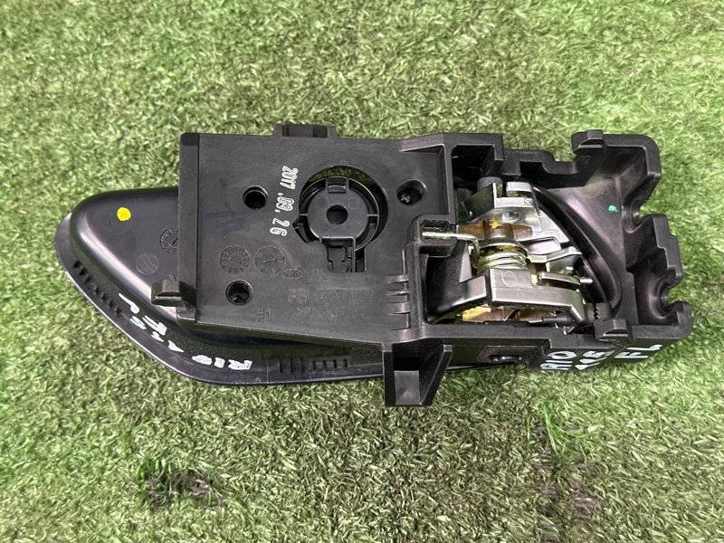 Ручка двери внутренняя Kia Rio 4 2018