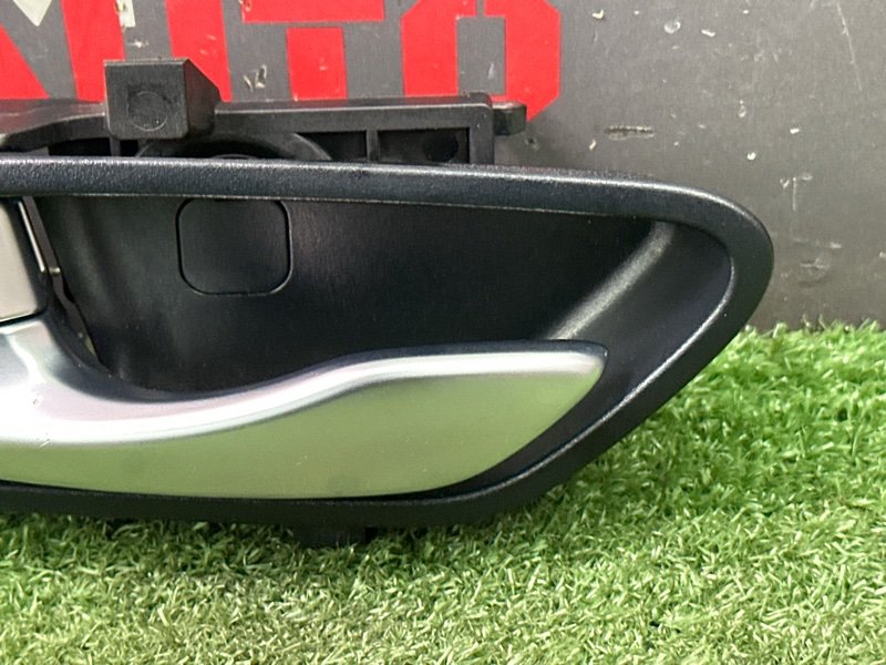 Ручка двери внутренняя Kia Rio 4 2018