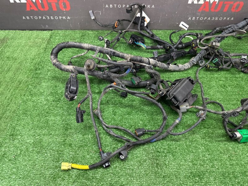 Проводка моторного отсека с блоком предохранителей Kia Rio 4 2018