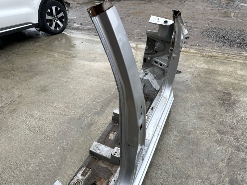 Лонжерон с порогом Kia Rio 3 2014 QB