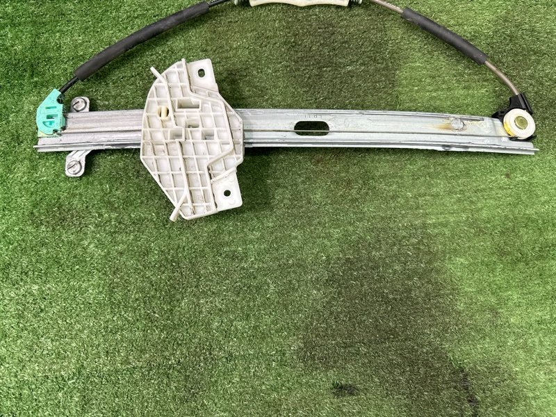 Механизм стеклоподъёмника Kia Rio 4 2018