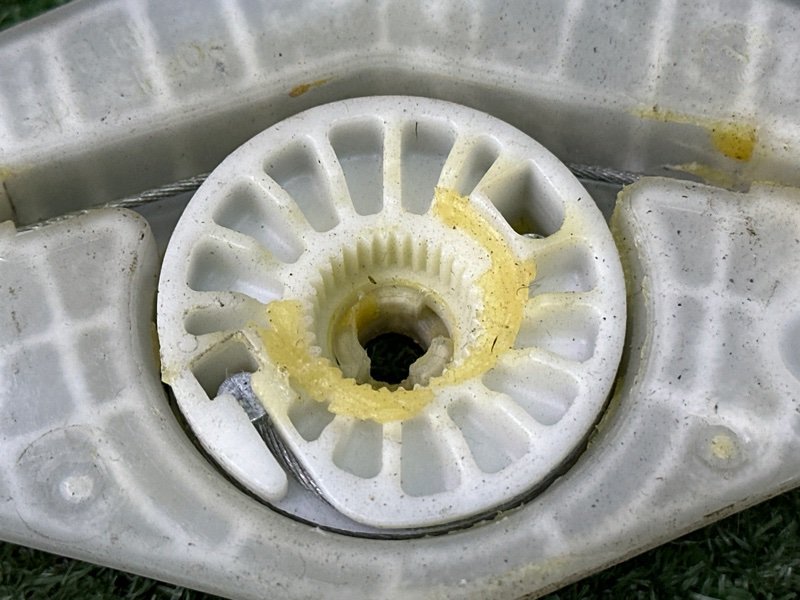 Механизм стеклоподъёмника Kia Rio 4 2018