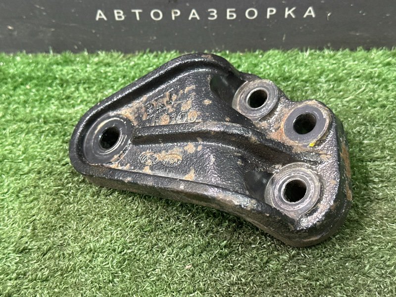 Кронштейн опоры двигателя Kia Rio 4 2018