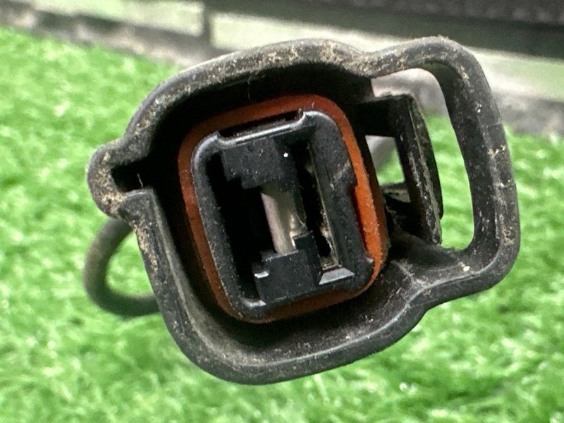 Стекло лобовое с обогревом Kia Rio 4 2018