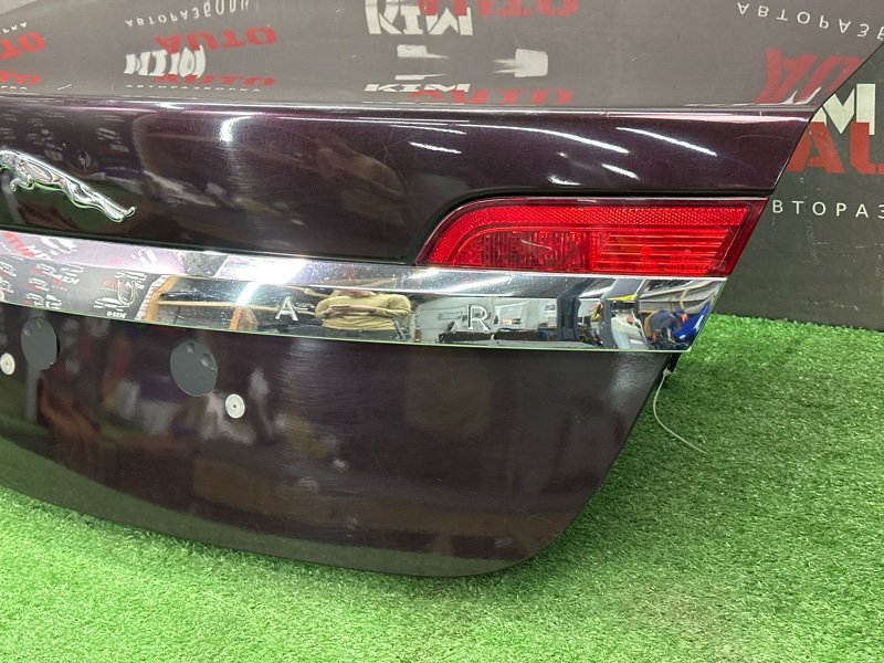 Крышка багажника Jaguar XF
