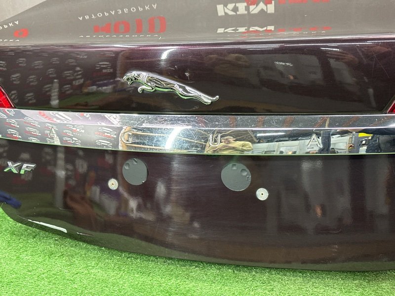 Крышка багажника Jaguar XF