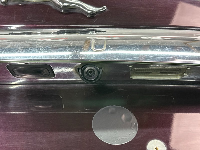 Крышка багажника Jaguar XF