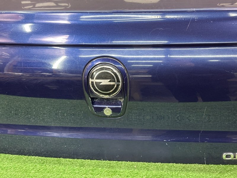 Крышка багажника Opel Omega