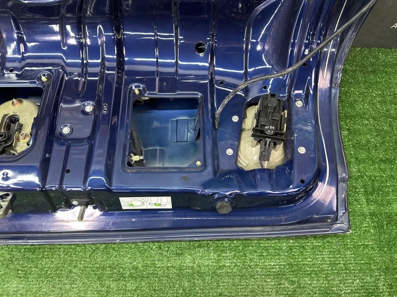 Крышка багажника Opel Omega