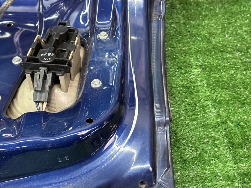 Крышка багажника Opel Omega