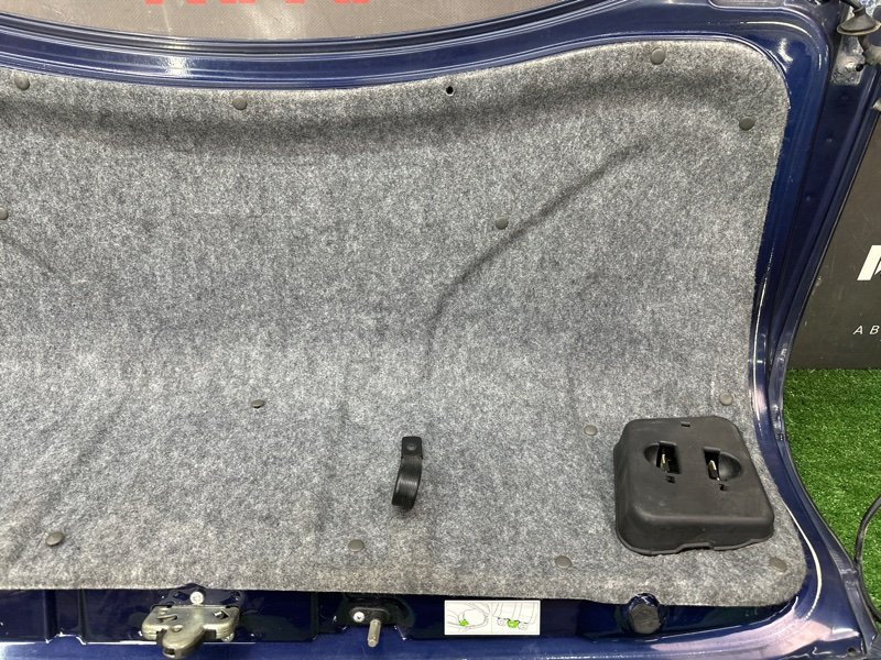 Крышка багажника Opel Omega