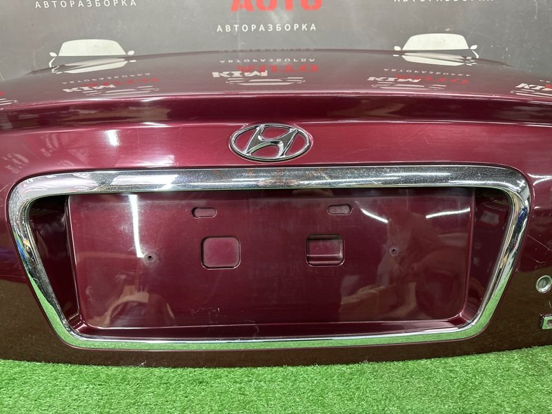 Крышка багажника Hyundai Sonata 4 EF