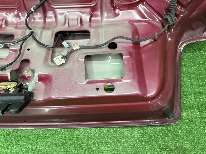 Крышка багажника Hyundai Sonata 4 EF