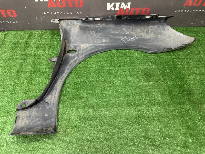 Крыло Peugeot 307