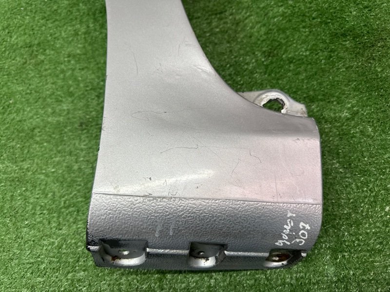 Крыло Peugeot 307