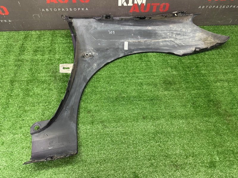 Крыло Peugeot 307