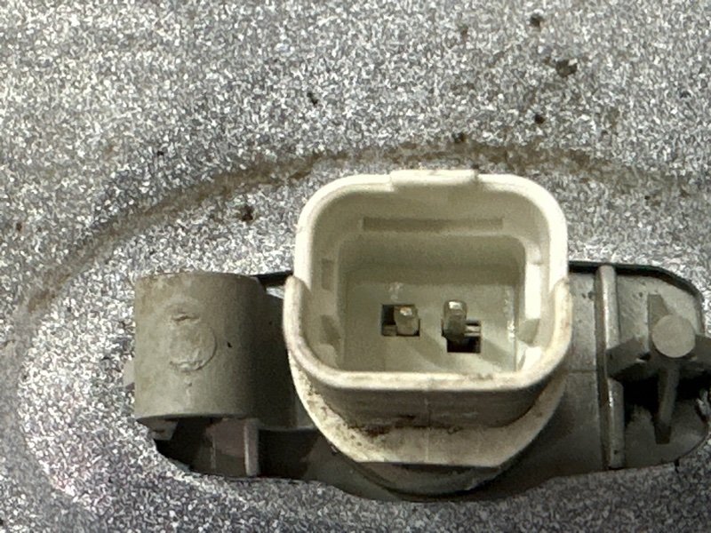 Крыло Peugeot 307