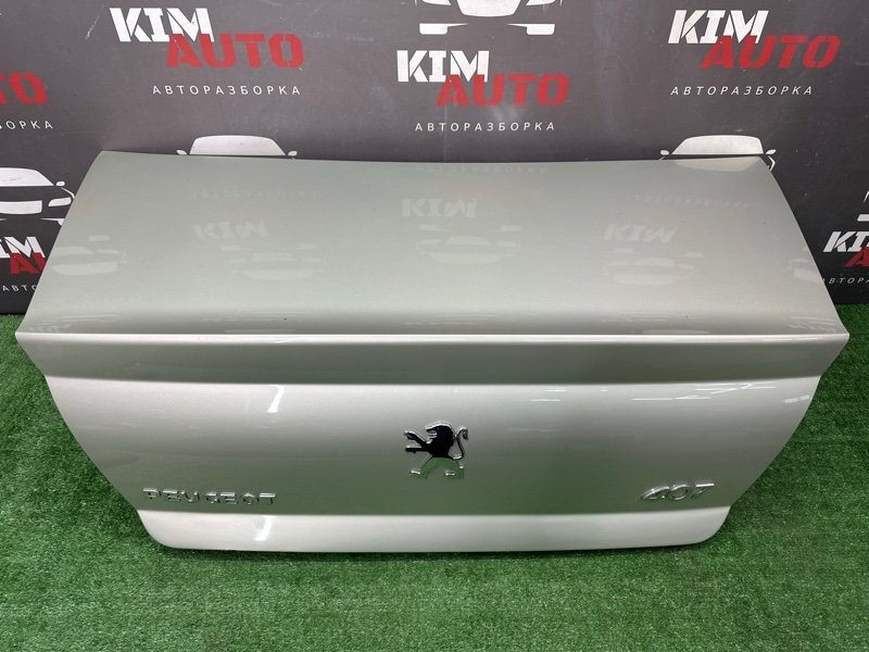 Крышка багажника Peugeot 407