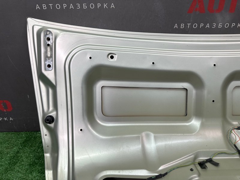 Крышка багажника Peugeot 407